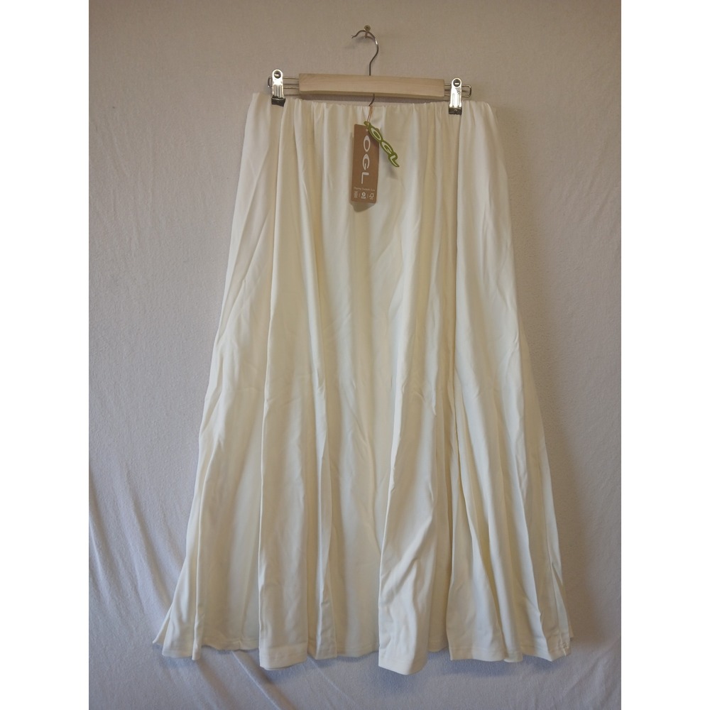 Ogl move NEW umbrella maxi skirt ivory old money modest timeless minimalist